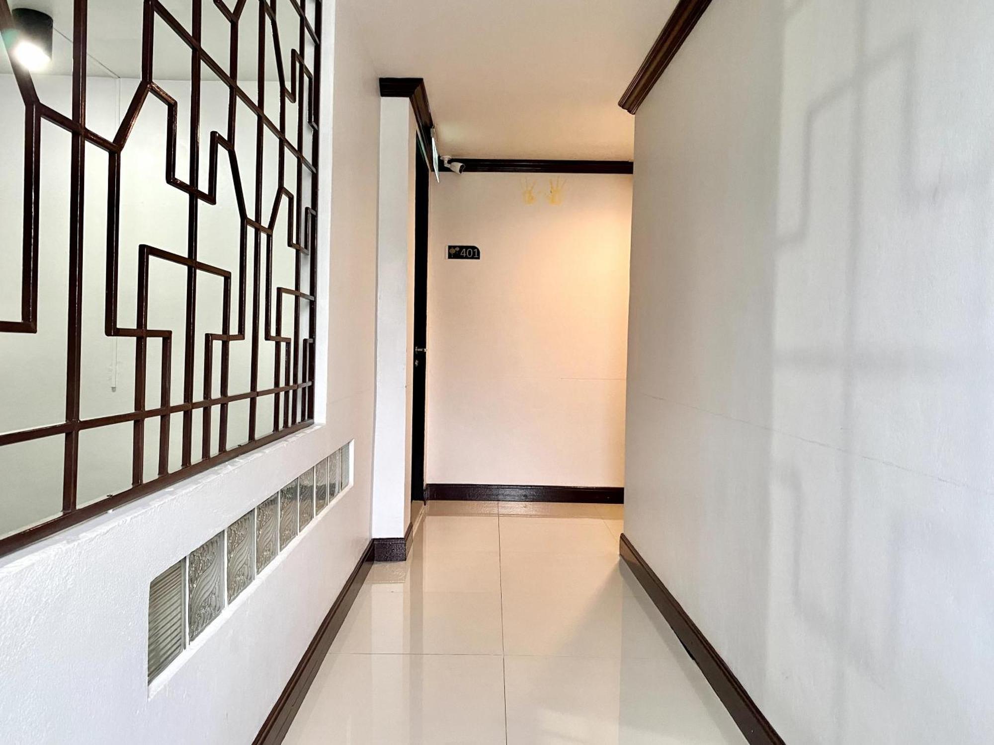 Sunray Beach Hotel Patong Bagian luar foto