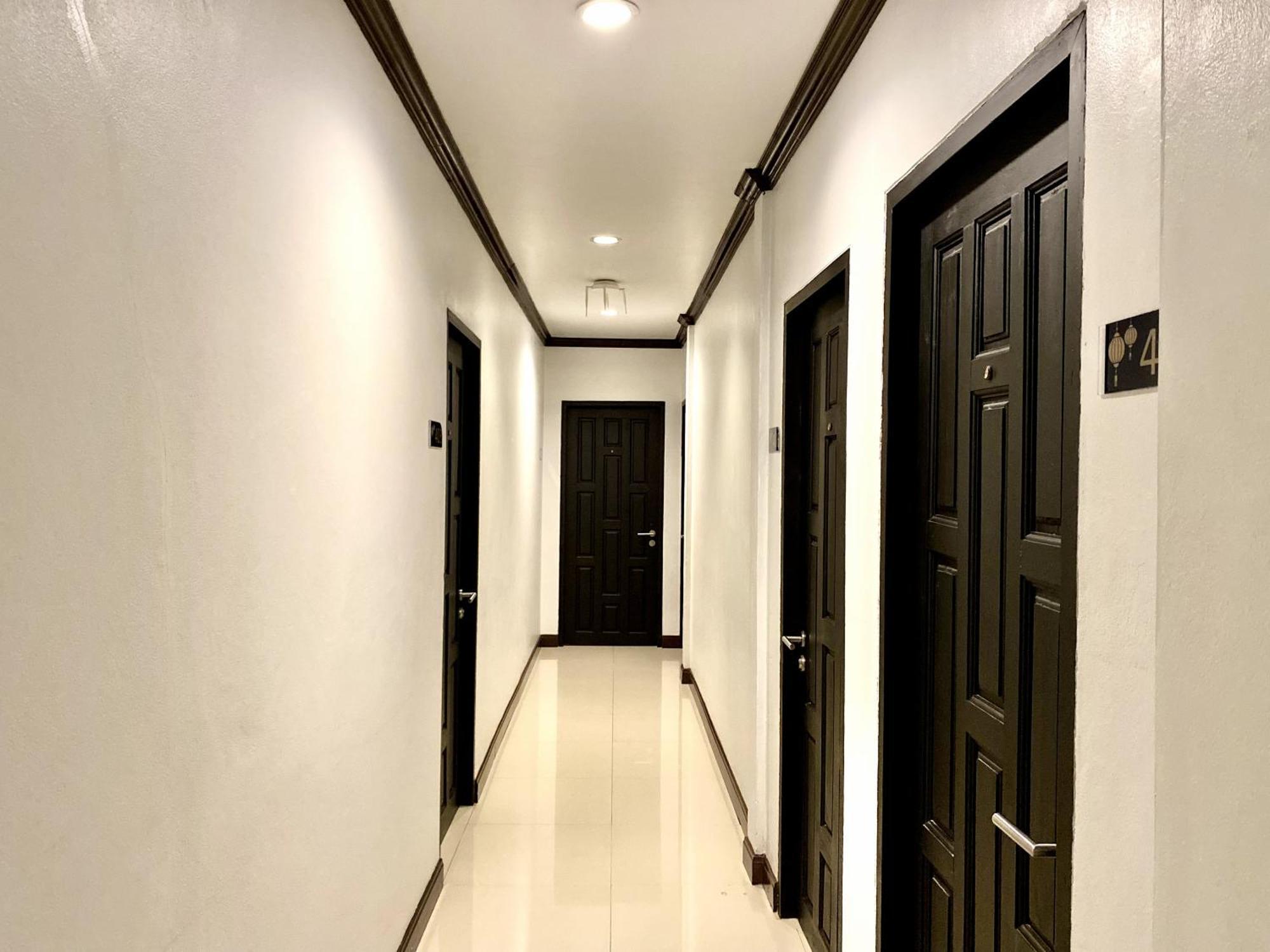 Sunray Beach Hotel Patong Bagian luar foto